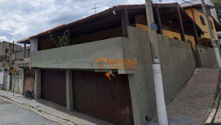 Sobrado com 6 Quartos à Venda, 230 m² em Vila Maria Tereza - Guarulhos
