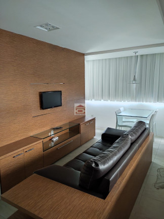 Imagem Apartamento com 1 Quarto à Venda, 30 m² Imagem Apartamento com 1 Quarto à Venda, 30 m²