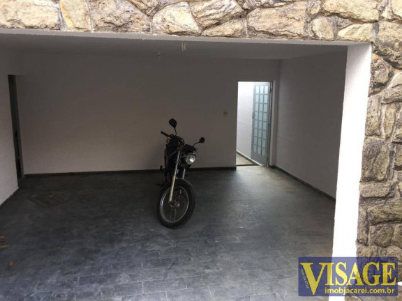 Imagem Casa com 3 Quartos à Venda, 235 m² em Centro - Jacareí Imagem Casa com 3 Quartos à Venda, 235 m² em Centro - Jacareí