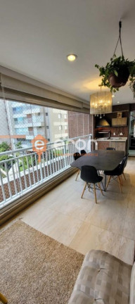 Imagem Apartamento com 3 Quartos à Venda, 127 m²