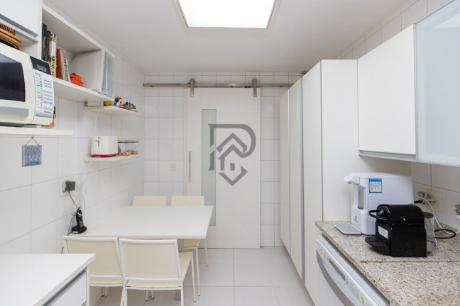 Imagem Apartamento com 3 Quartos à Venda, 161 m² em Vila Nova Conceição - São Paulo Imagem Apartamento com 3 Quartos à Venda, 161 m² em Vila Nova Conceição - São Paulo