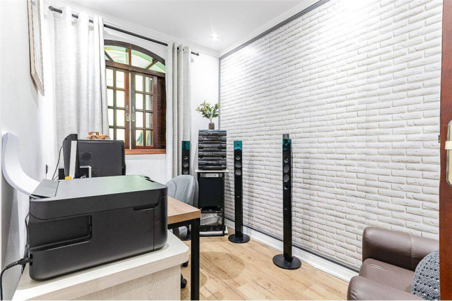 Imagem Casa com 3 Quartos à Venda, 200 m² em Jardim Dos Ipês - São Paulo