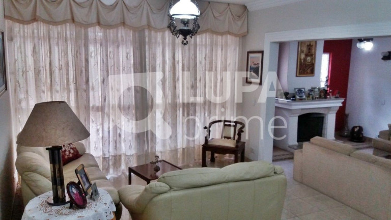Imagem Casa com 4 Quartos à Venda, 345 m² em Tremembé - São Paulo Imagem Casa com 4 Quartos à Venda, 345 m² em Tremembé - São Paulo