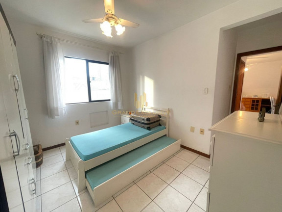 Imagem Apartamento com 2 Quartos à Venda, 70 m² em Centro - Balneário Camboriú