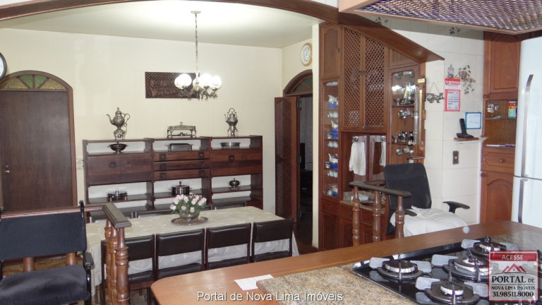Imagem Casa com 5 Quartos à Venda, 300 m² em Lagoa Do Miguelão - Nova Lima