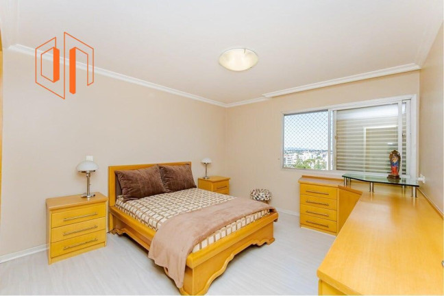 Imagem Apartamento com 3 Quartos à Venda, 144 m² em Alto Da Glória - Curitiba Imagem Apartamento com 3 Quartos à Venda, 144 m² em Alto Da Glória - Curitiba