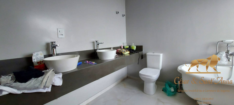 Imagem Casa com 4 Quartos à Venda, 1.100 m² em Alto Capivari - Campos Do Jordão Imagem Casa com 4 Quartos à Venda, 1.100 m² em Alto Capivari - Campos Do Jordão
