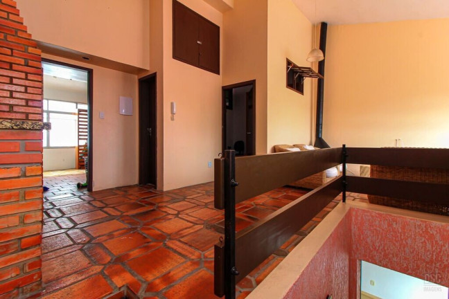 Imagem Apartamento com 4 Quartos à Venda, 184 m² em Azenha - Porto Alegre Imagem Apartamento com 4 Quartos à Venda, 184 m² em Azenha - Porto Alegre