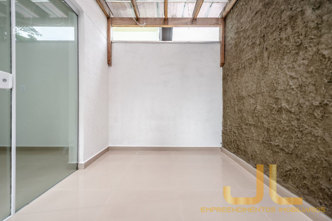 Imagem Imóvel com 2 Quartos à Venda, 74 m² em Salto Weissbach - Blumenau Imagem Imóvel com 2 Quartos à Venda, 74 m² em Salto Weissbach - Blumenau