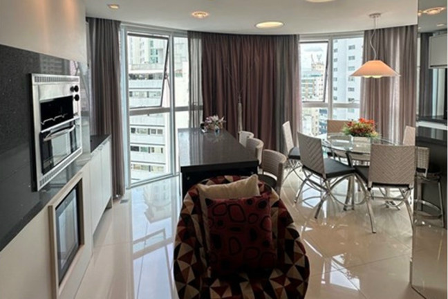Imagem Imóvel com 3 Quartos à Venda, 136 m² em Centro - Balneário Camboriú Imagem Imóvel com 3 Quartos à Venda, 136 m² em Centro - Balneário Camboriú