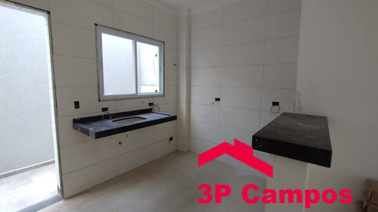 Imagem Casa de Condomínio com 2 Quartos à Venda, 51 m² em Guilhermina - Praia Grande
