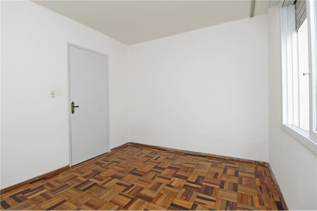 Imagem Imóvel com 1 Quarto à Venda, em Vila Ipiranga - Porto Alegre Imagem Imóvel com 1 Quarto à Venda, em Vila Ipiranga - Porto Alegre