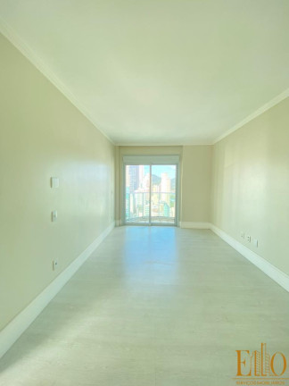 Imagem Cobertura com 4 Quartos à Venda, 239 m² em Centro - Balneário Camboriú