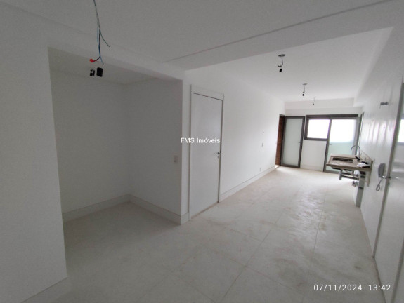 Imagem Imóvel com 4 Quartos à Venda, 244 m² em Moema - São Paulo Imagem Imóvel com 4 Quartos à Venda, 244 m² em Moema - São Paulo