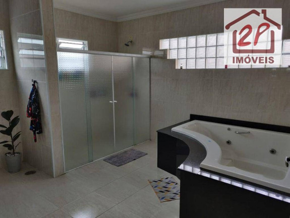 Imagem Casa com 3 Quartos à Venda, 379 m² em Vila Zezé - Jacareí Imagem Casa com 3 Quartos à Venda, 379 m² em Vila Zezé - Jacareí