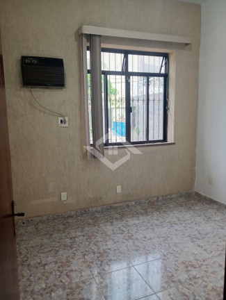 Imagem Casa com 4 Quartos à Venda, 250 m² em Vila Kosmos - Rio De Janeiro Imagem Casa com 4 Quartos à Venda, 250 m² em Vila Kosmos - Rio De Janeiro