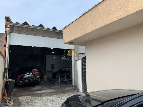 Imagem Casa com 2 Quartos à Venda, 1 m² em Lídia Duarte - Camboriú Imagem Casa com 2 Quartos à Venda, 1 m² em Lídia Duarte - Camboriú