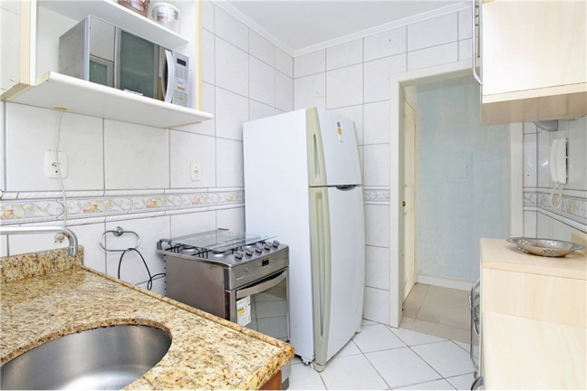 Imagem Imóvel com 1 Quarto à Venda, em Vila Ipiranga - Porto Alegre Imagem Imóvel com 1 Quarto à Venda, em Vila Ipiranga - Porto Alegre