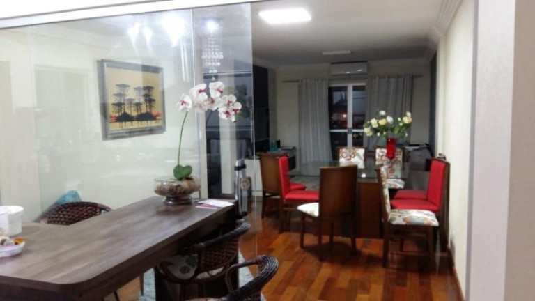Imagem Apartamento com 3 Quartos à Venda, 107 m² em Centro - Cascavel