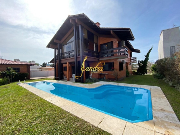 Imagem Casa com 5 Quartos à Venda, 300 m² em Centro - Xangri-la Imagem Casa com 5 Quartos à Venda, 300 m² em Centro - Xangri-la