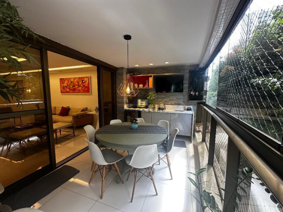 Imagem Apartamento com 4 Quartos à Venda, 190 m² em Jaqueira - Recife