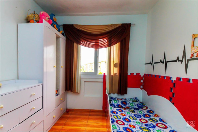 Imagem Imóvel com 2 Quartos à Venda, em Hípica - Porto Alegre Imagem Imóvel com 2 Quartos à Venda, em Hípica - Porto Alegre