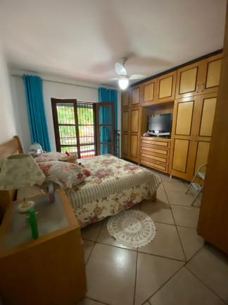 Imagem Casa com 5 Quartos à Venda, 200 m² em Aparecida - Santos Imagem Casa com 5 Quartos à Venda, 200 m² em Aparecida - Santos