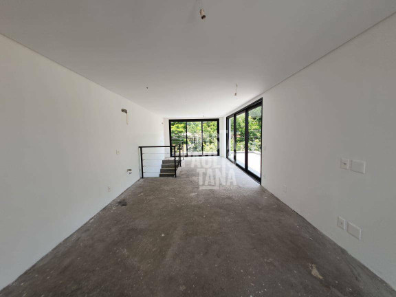Imagem Casa com 3 Quartos à Venda, 318 m² em Jardim Paulista - São Paulo Imagem Casa com 3 Quartos à Venda, 318 m² em Jardim Paulista - São Paulo