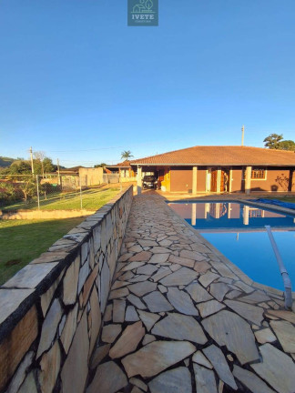 Imagem Chácara com 4 Quartos à Venda, 1.350 m² em Lavras De Baixo - Socorro Imagem Chácara com 4 Quartos à Venda, 1.350 m² em Lavras De Baixo - Socorro