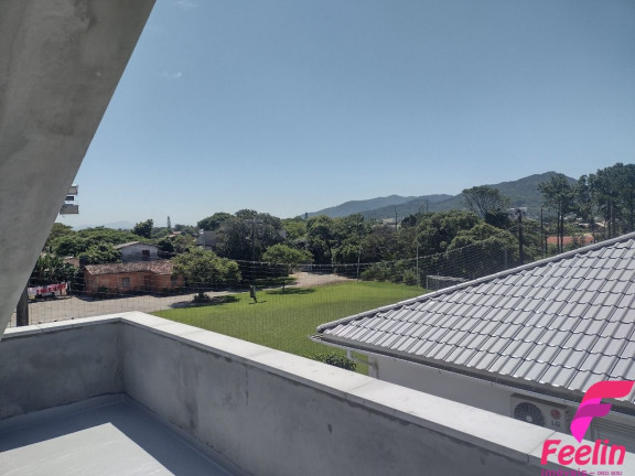 Casa com 3 Quartos à Venda, 178 m² em Campeche - Florianópolis