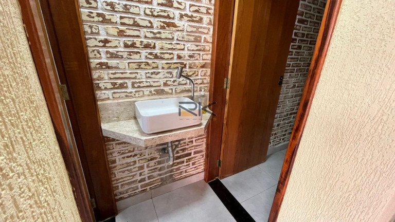 Imagem Sobrado com 2 Quartos à Venda, 208 m² em Itaguá - Ubatuba Imagem Sobrado com 2 Quartos à Venda, 208 m² em Itaguá - Ubatuba