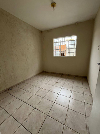 Imagem Casa com 2 Quartos para Alugar,  em Taboão - Diadema