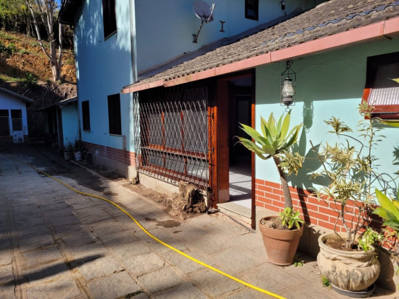 Imagem Casa com 4 Quartos à Venda, 1.600 m² em Albuquerque - Teresópolis