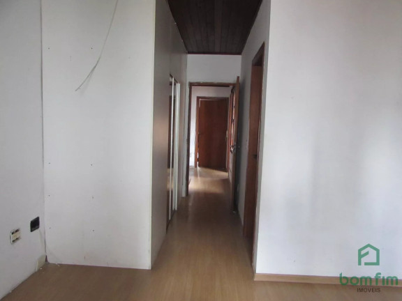 Imagem Casa com 4 Quartos à Venda, 300 m² em Menino Deus - Porto Alegre Imagem Casa com 4 Quartos à Venda, 300 m² em Menino Deus - Porto Alegre