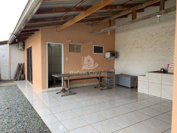 Imagem Casa com 2 Quartos à Venda, 400 m² em Balneário Barra Do Sul Imagem Casa com 2 Quartos à Venda, 400 m² em Balneário Barra Do Sul