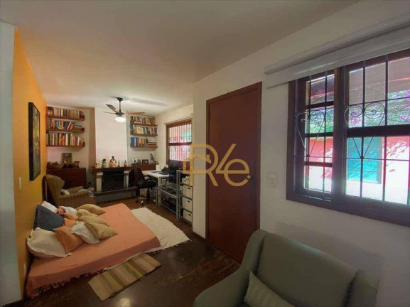 Imagem Casa com 3 Quartos à Venda, 285 m² em Chácara Vale Do Rio Cotia - Carapicuíba Imagem Casa com 3 Quartos à Venda, 285 m² em Chácara Vale Do Rio Cotia - Carapicuíba