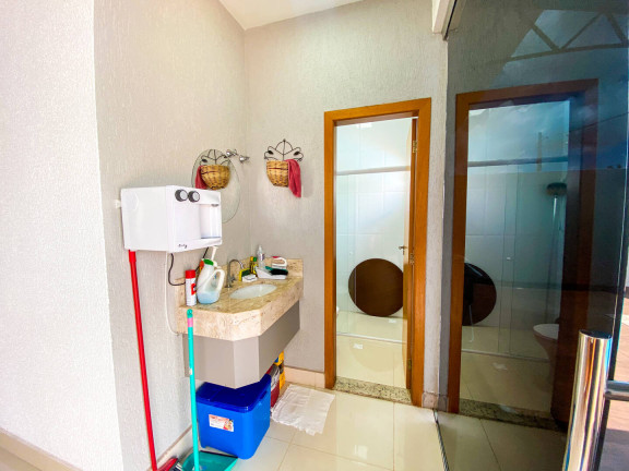 Imagem Casa com 2 Quartos à Venda, 180 m² em Setor Lagoa Quente - Caldas Novas Imagem Casa com 2 Quartos à Venda, 180 m² em Setor Lagoa Quente - Caldas Novas