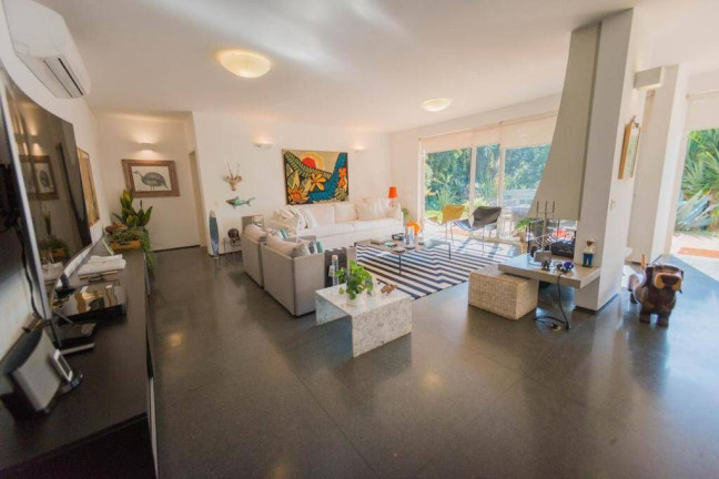 Imagem Casa com 3 Quartos à Venda, 698 m² em Granja Viana - Cotia Imagem Casa com 3 Quartos à Venda, 698 m² em Granja Viana - Cotia