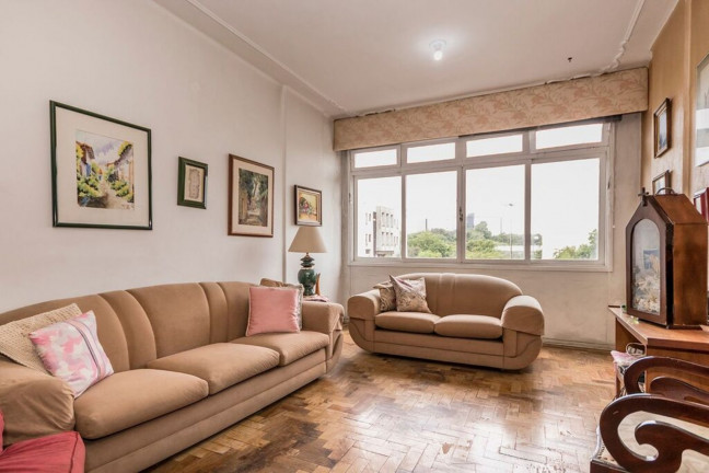 Imagem Imóvel com 3 Quartos à Venda, 107 m² em Santana - Porto Alegre Imagem Imóvel com 3 Quartos à Venda, 107 m² em Santana - Porto Alegre
