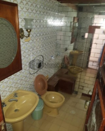 Imagem Casa com 6 Quartos à Venda, em Pendotiba - Niterói Imagem Casa com 6 Quartos à Venda, em Pendotiba - Niterói