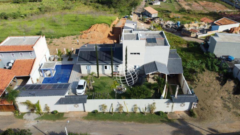 Imagem Casa com 3 Quartos à Venda, 844 m² em Centro - Piracaia Imagem Casa com 3 Quartos à Venda, 844 m² em Centro - Piracaia