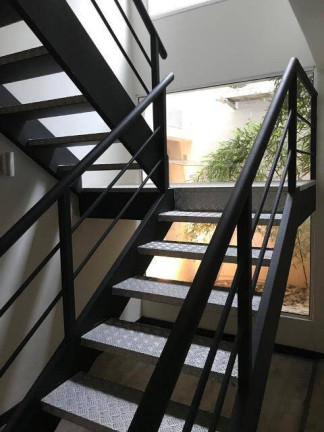 Imagem Sobrado com 4 Quartos à Venda, 335 m² em água Rasa - São Paulo