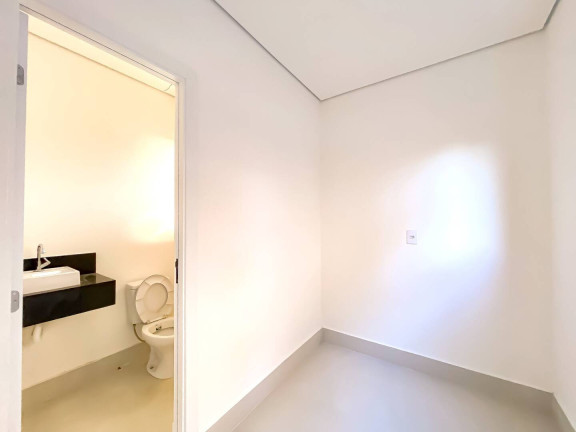 Imagem Casa com 4 Quartos à Venda, 372 m² em Alphaville - Santana De Parnaíba Imagem Casa com 4 Quartos à Venda, 372 m² em Alphaville - Santana De Parnaíba