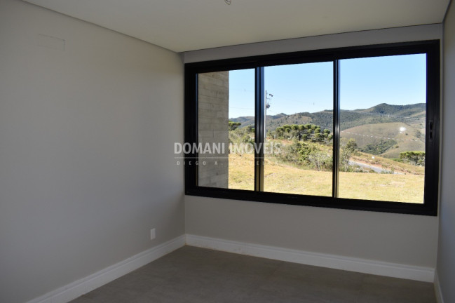 Imagem Casa com 4 Quartos à Venda, 422 m² em Região De Descansópolis - Campos Do Jordão Imagem Casa com 4 Quartos à Venda, 422 m² em Região De Descansópolis - Campos Do Jordão