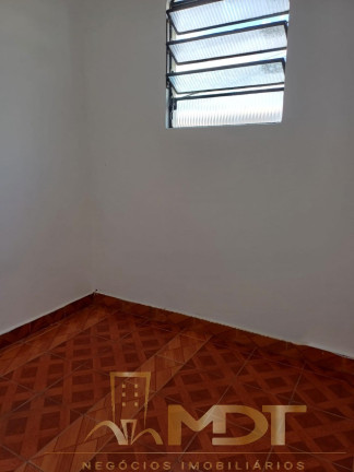 Imagem Casa com 3 Quartos à Venda, 120 m² em Copacabana - Belo Horizonte Imagem Casa com 3 Quartos à Venda, 120 m² em Copacabana - Belo Horizonte