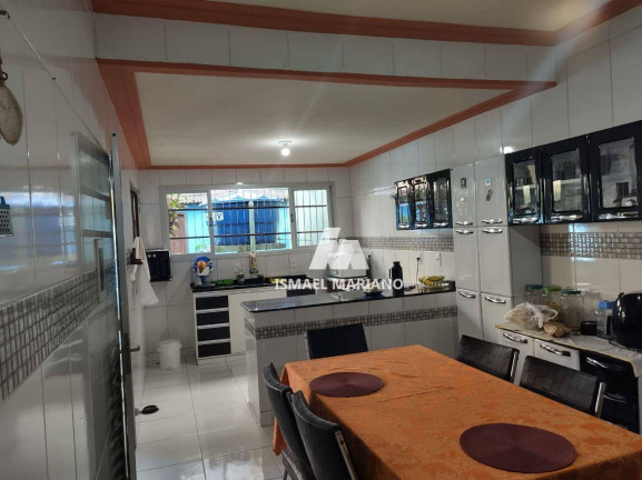 Imagem Casa com 4 Quartos à Venda, 255 m² em Novo México - Vila Velha Imagem Casa com 4 Quartos à Venda, 255 m² em Novo México - Vila Velha