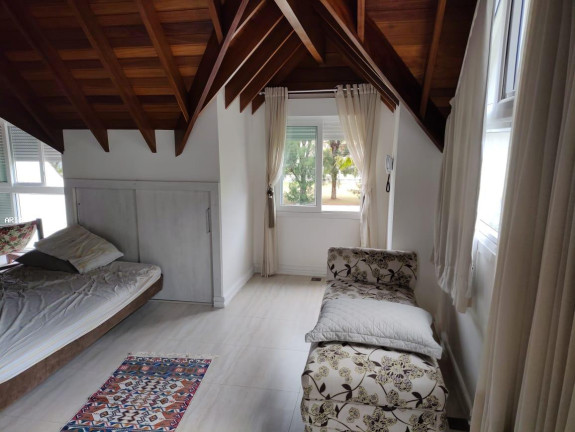 Imagem Casa com 6 Quartos à Venda, 500 m² em Centro - Imbé