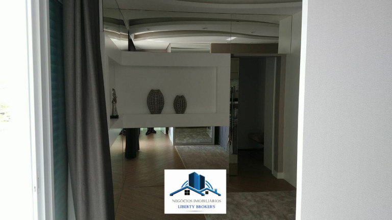 Imagem Casa com 5 Quartos à Venda, 650 m² Imagem Casa com 5 Quartos à Venda, 650 m²