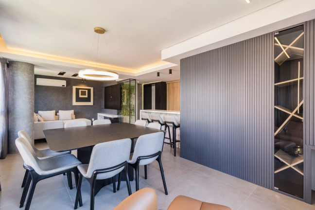 Imagem Apartamento com 3 Quartos à Venda, 130 m² em Petrópolis - Porto Alegre