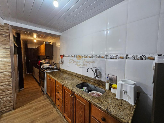 Imagem Casa com 4 Quartos à Venda, 145 m² em Cascata Do Imbuí - Teresópolis Imagem Casa com 4 Quartos à Venda, 145 m² em Cascata Do Imbuí - Teresópolis